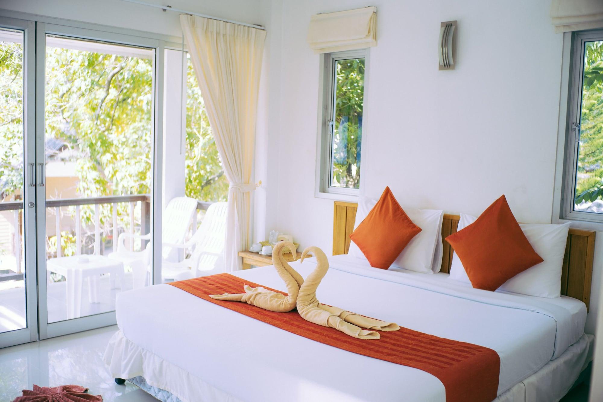 Amity Beach Resort Maret Exterior photo