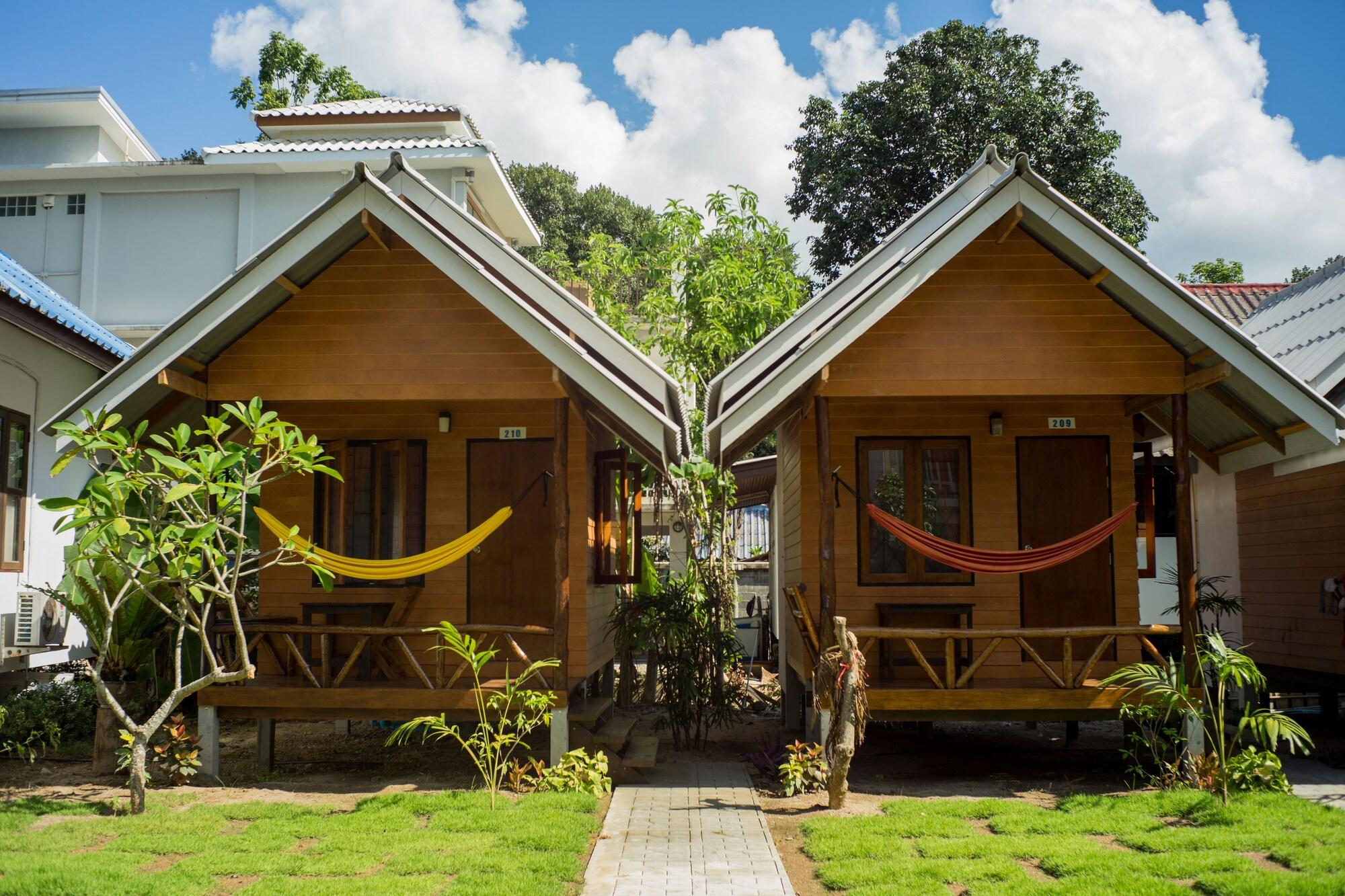 Amity Beach Resort Maret Exterior photo